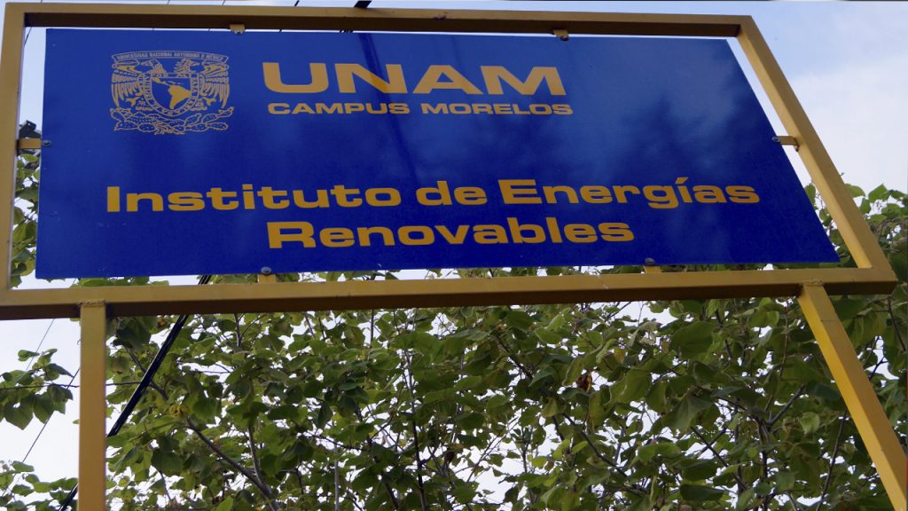 Egresado_energias_renovables_unam