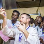 Misioneros cristianos salvan vidas en África