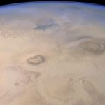 El “planeta rojo” se viste de blanco: nieva en Marte