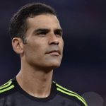 Rafa Márquez sólo puede jugar en México y cobrar pesos: Abogado