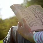 Leer la Biblia provoca menos estrés
