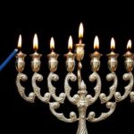 Netanyahu asistió a la ceremonia de iluminación de la vela de Jánuca