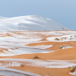 Cae nieve en el Sahara