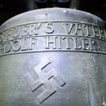 Un pueblo alemán decide conservar una campana dedicada a Hitler