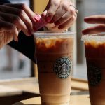 Nestlé compra derechos para vender productos de Starbucks