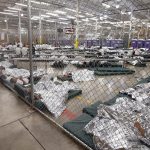 Las jaulas donde Trump encierra a niños y adultos indocumentados